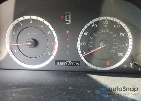 2011 Honda Accord Exl z USA, uszkodzony, nr VIN 1HGCP2F82BA039172